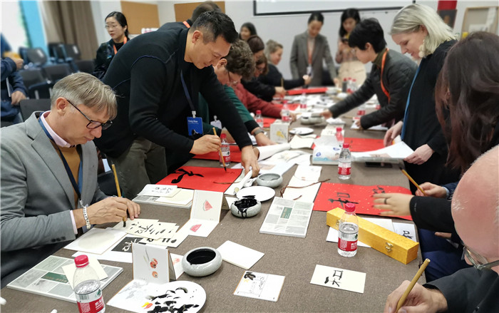 國際設計學院赴歐洲藝術院校聯盟領導人峰會，共促文化藝術交流新篇章